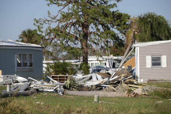 Double Wide Demolition in Mount Vernon